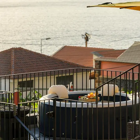 Villa Yellow By The Sea House By Caelis Inspire Paul do Mar (Madeira)